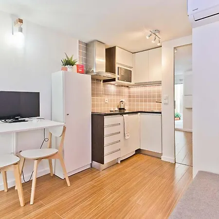 Bmyguest - Fado Downtown Apartment