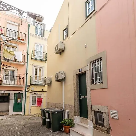 Bmyguest - Fado Downtown * Lisbon